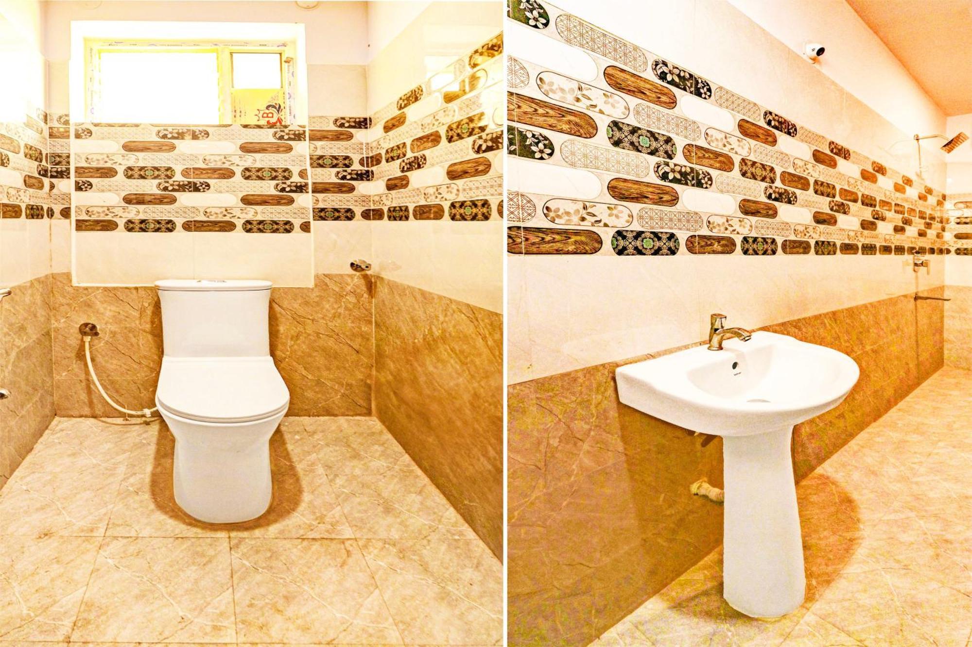 Hotel O R Square Хидерабад Екстериор снимка